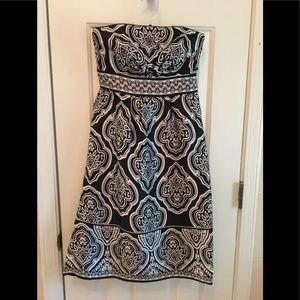 White House Black Market strapless dress Size 2
